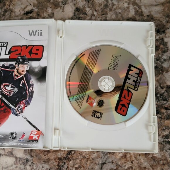 Nintendo Wii NHL 2K9 Video Game - Picture 4 of 4